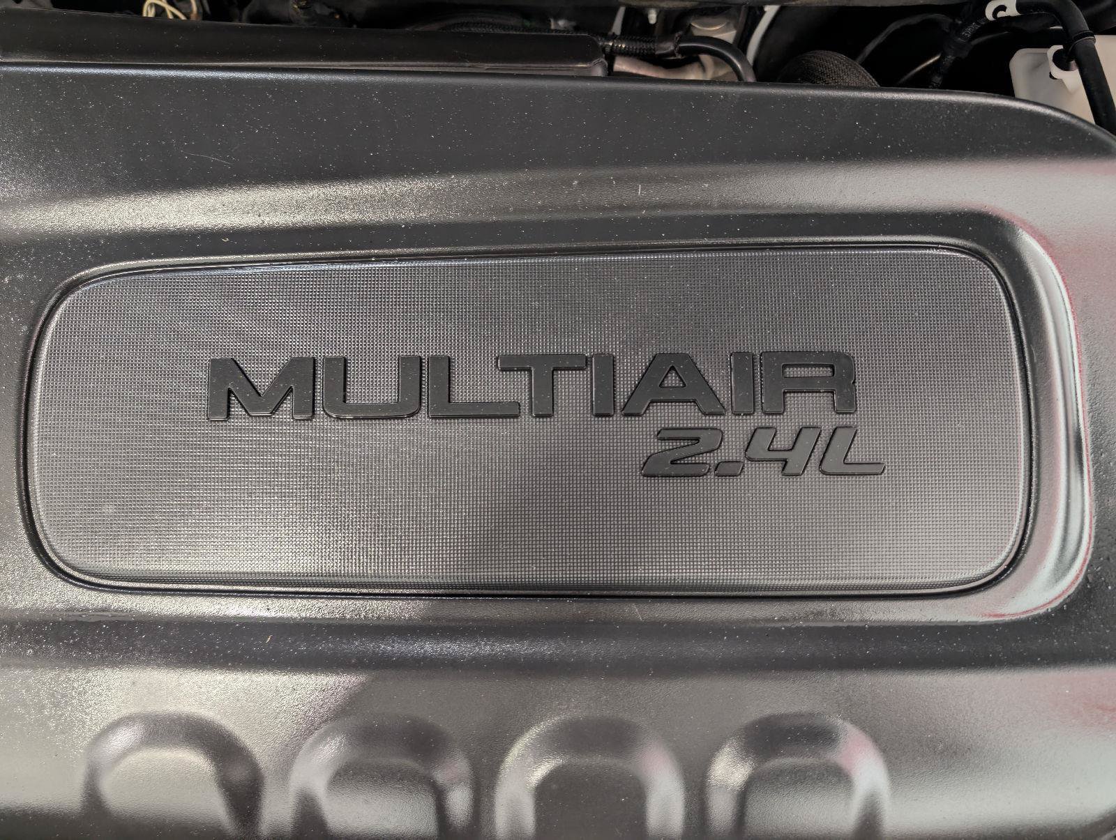 Used 2019 Jeep Cherokee Limited FWD image 52