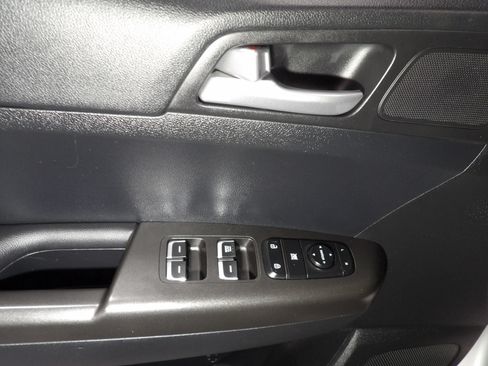 Used 2021 Kia Sportage LX AWD/4WD image 10