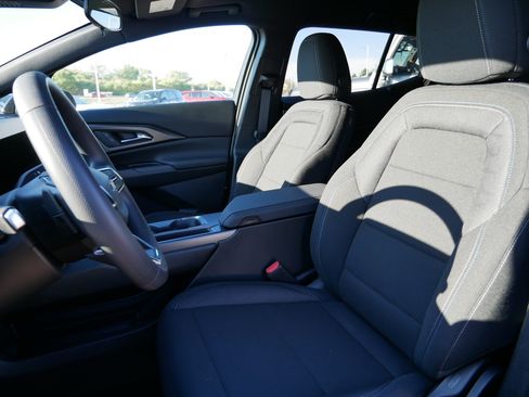 New 2026 Chevrolet Equinox EV LT image 4