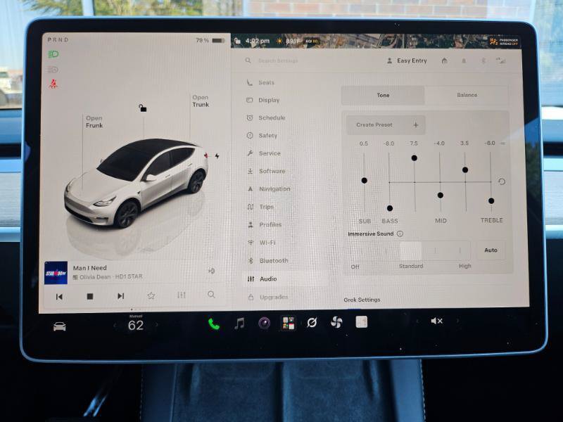 Used 2025 Tesla Model Y Long Range AWD/4WD image 53