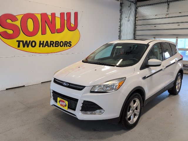 Used 2016 Ford Escape SE AWD/4WD image 1