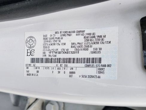 Certified 2022 Ford F350 Platinum AWD/4WD image 37