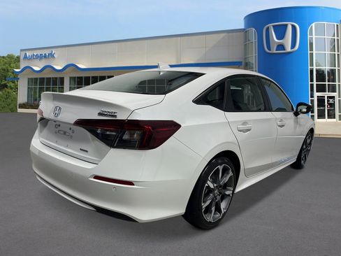 New 2025 Honda Civic Sport Touring image 5