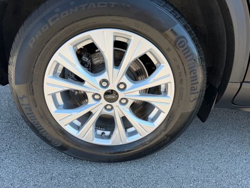 Used 2024 Ford Escape Active w/ Tech Pack #2 AWD/4WD image 18