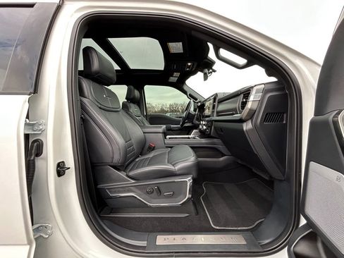 Used 2025 Ford F350 Platinum w/ Tremor Off-Road Package image 23