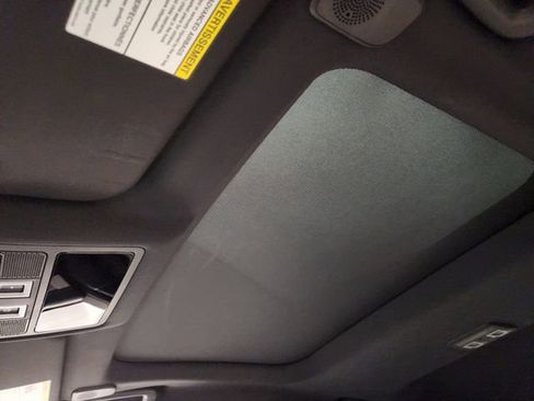 Used 2024 Jaguar XF R-Dynamic SE image 25