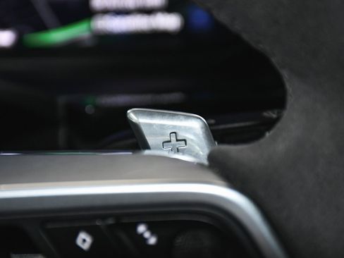 Used 2023 Porsche Cayenne GTS image 42