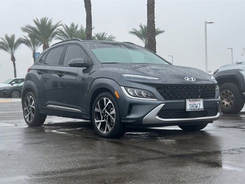 Used 2022 Hyundai Kona Limited w/ Cargo Package image 2