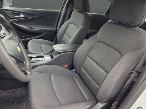 Used 2023 Chevrolet Malibu LT FWD image 11