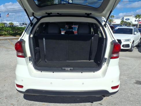 Used 2020 Dodge Journey Crossroad image 28