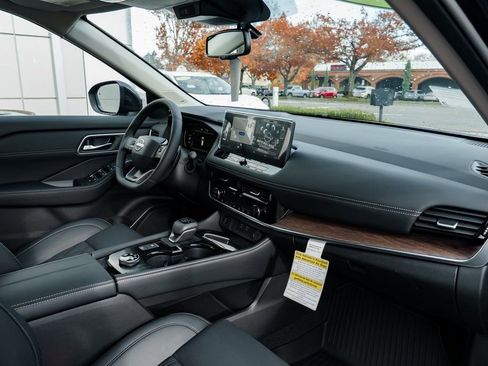 New 2026 Nissan Rogue Platinum w/ Platinum Premium Package image 29