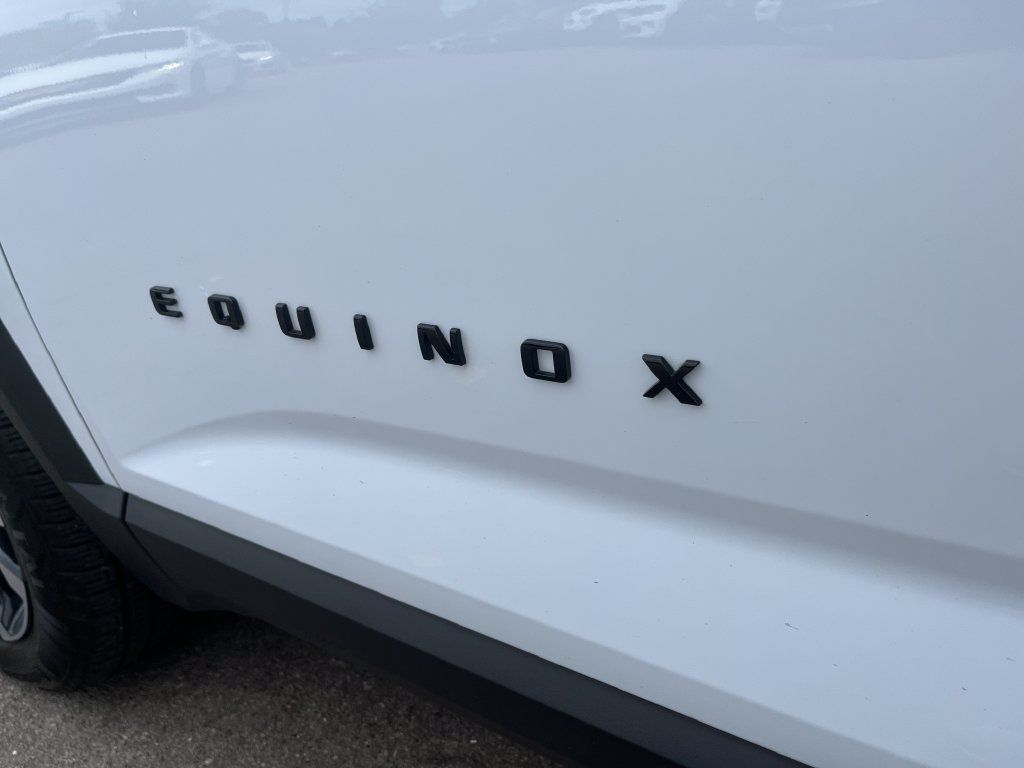 Used 2026 Chevrolet Equinox RS w/ Convenience Package III FWD image 34