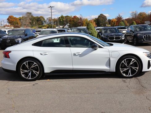 Used 2023 Audi e-tron GT Premium Plus image 4