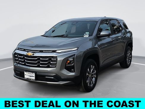 New 2026 Chevrolet Equinox LT w/ Convenience Package II FWD image 7