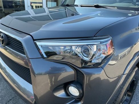 Used 2019 Toyota 4Runner SR5 Premium AWD/4WD image 30
