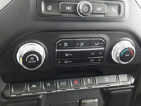 Used 2023 GMC Sierra 1500 Pro w/ Pro Value Package image 31