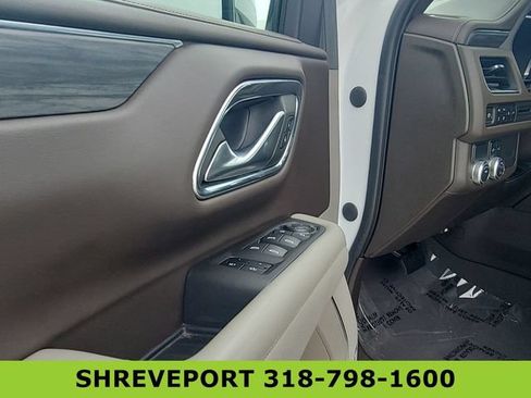 Certified 2022 GMC Yukon SLT w/ SLT Luxury Package RWD image 22