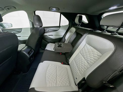 Used 2020 Chevrolet Equinox LS w/ LS Convenience Package image 25