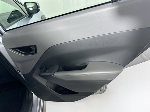 Used 2024 Subaru Crosstrek 2.0i Premium image 29