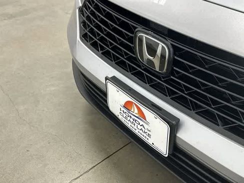 Certified 2025 Honda Accord LX image 29