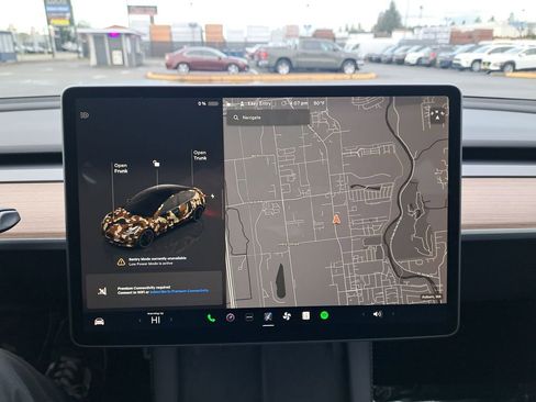 Used 2023 Tesla Model 3 Performance image 24