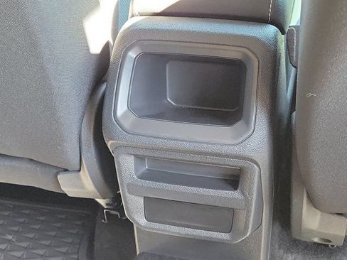Certified 2022 Volkswagen Taos S FWD image 6