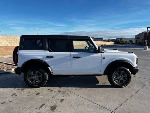 Used 2025 Ford Bronco Big Bend image 3