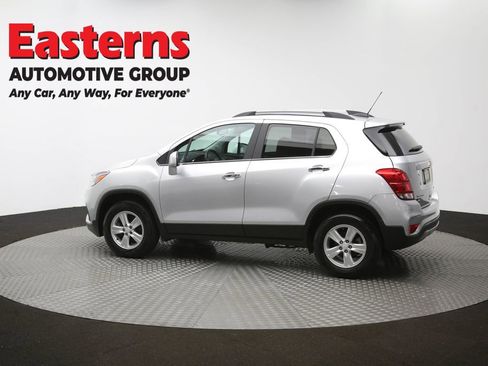 Used 2018 Chevrolet Trax LT w/ LT Convenience Package AWD/4WD image 60