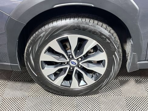 Used 2023 Subaru Outback Limited AWD/4WD image 27