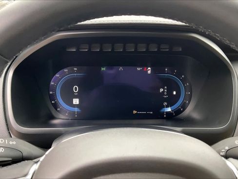 Used 2024 Volvo XC90 B6 Ultimate w/ Lounge Package image 25