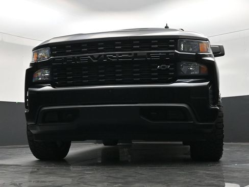 Used 2019 Chevrolet Silverado 1500 Custom w/ Custom Value Package RWD image 27