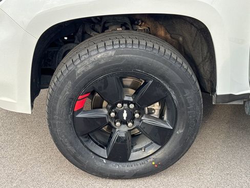 Used 2021 Chevrolet Colorado LT w/ Redline Special Edition image 24