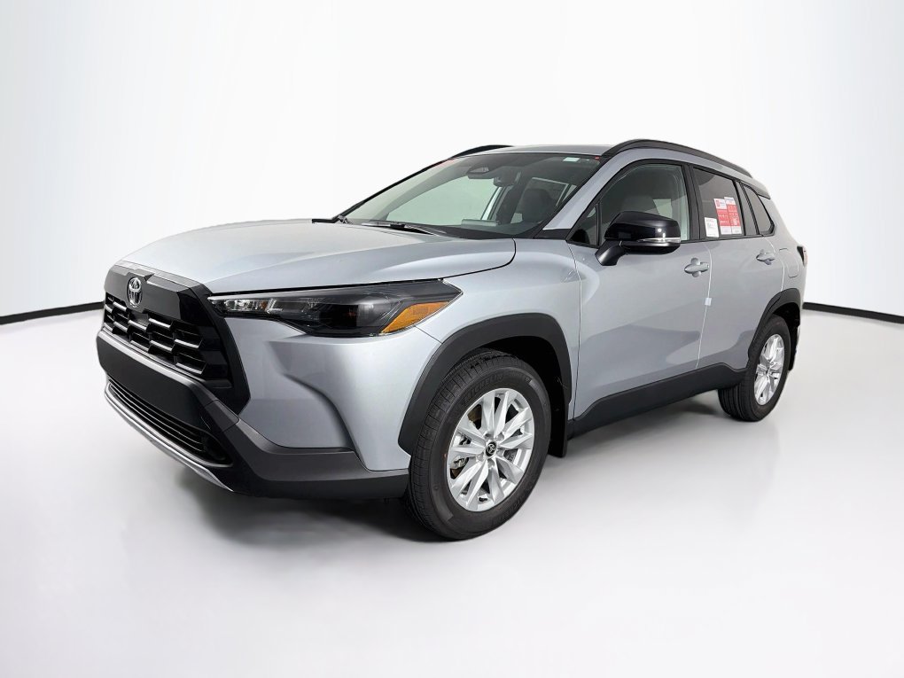 New 2026 Toyota Corolla Cross LE FWD image 3