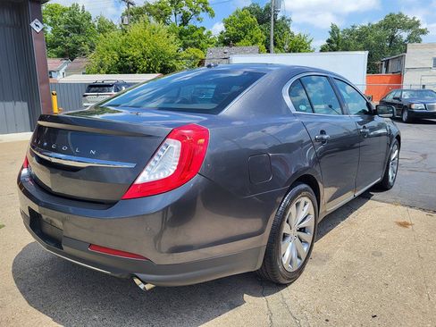 Used 2016 Lincoln MKS AWD image 6