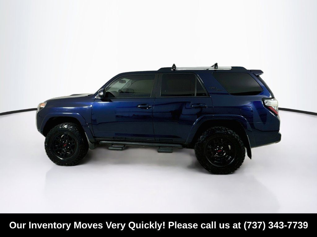 Used 2018 Toyota 4Runner TRD Off-Road Premium AWD/4WD image 4