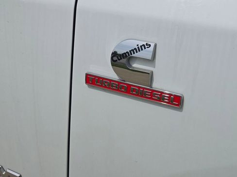 Used 2024 RAM 2500 Big Horn AWD/4WD image 6