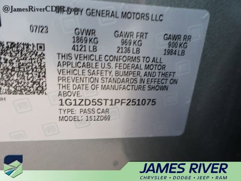Used 2023 Chevrolet Malibu LT FWD image 40