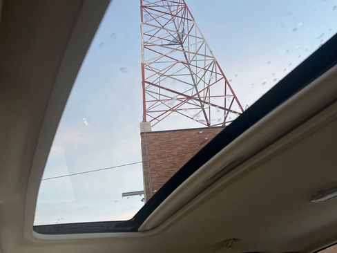 Used 2008 Lincoln Mark LT 4x4 image 30