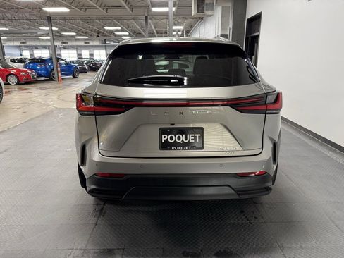 Used 2022 Lexus NX 350 AWD w/ Luxury Package image 5