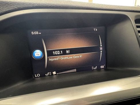 Used 2018 Volvo V60 T5 Cross Country w/ Convenience Package image 25