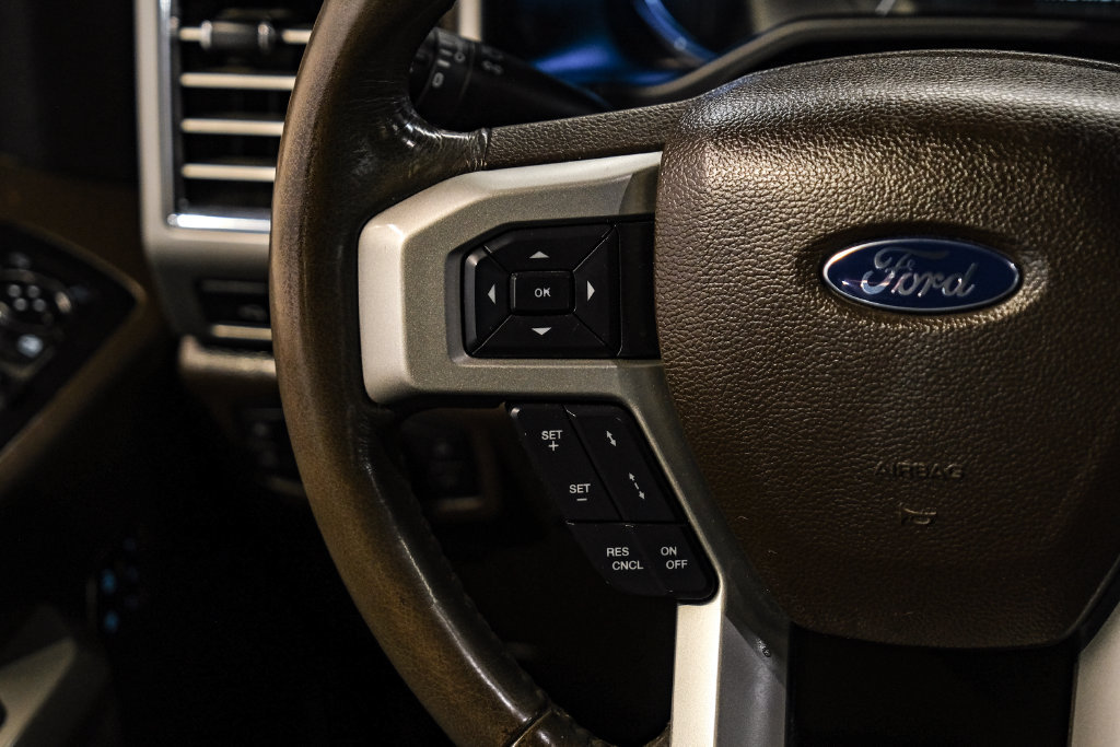 Used 2016 Ford F150 King Ranch w/ Equipment Group 601A Luxury AWD/4WD image 22