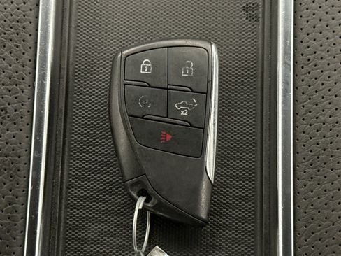 Used 2022 GMC Sierra 1500 Denali AWD/4WD image 22