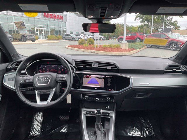 Used 2025 Audi Q3 2.0T Premium AWD/4WD image 16