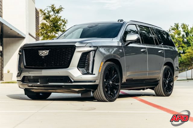 Used 2026 Cadillac Escalade Platinum Sport AWD/4WD image 6