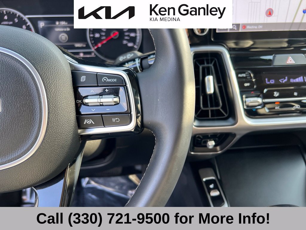 Certified 2023 Kia Sorento S w/ Panoramic Sunroof Package AWD/4WD image 30