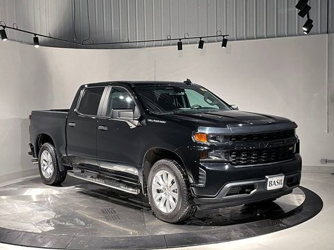 Used 2020 Chevrolet Silverado 1500 Custom w/ Custom Value Package image 35
