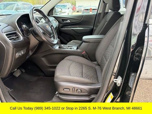 Used 2019 Chevrolet Equinox LT w/ Driver Convenience Package AWD/4WD image 11