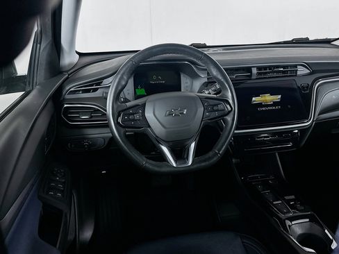 Used 2023 Chevrolet Bolt EUV LT w/ Convenience Package image 18