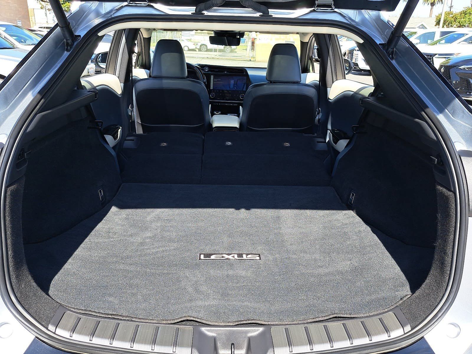 Used 2023 Lexus RZ 450e Premium w/ Technology Package AWD/4WD image 14