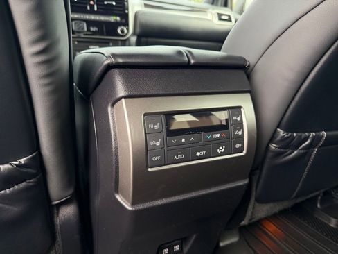 Used 2023 Lexus GX 460 Premium w/ Premium Plus Package AWD/4WD image 30